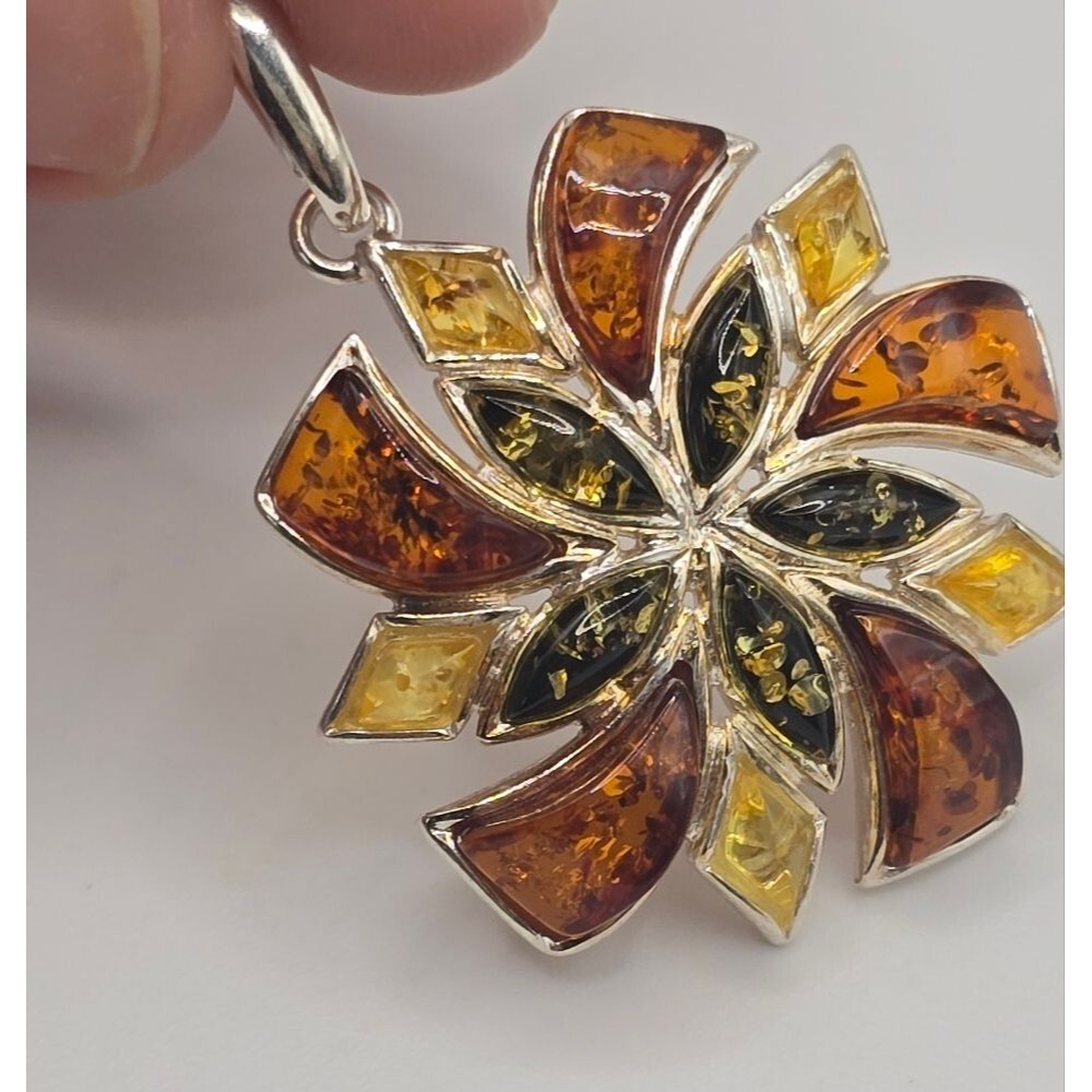 Natural Mulit-Color BALTIC AMBER Star Flower Pendant 925 STERLING SILVER